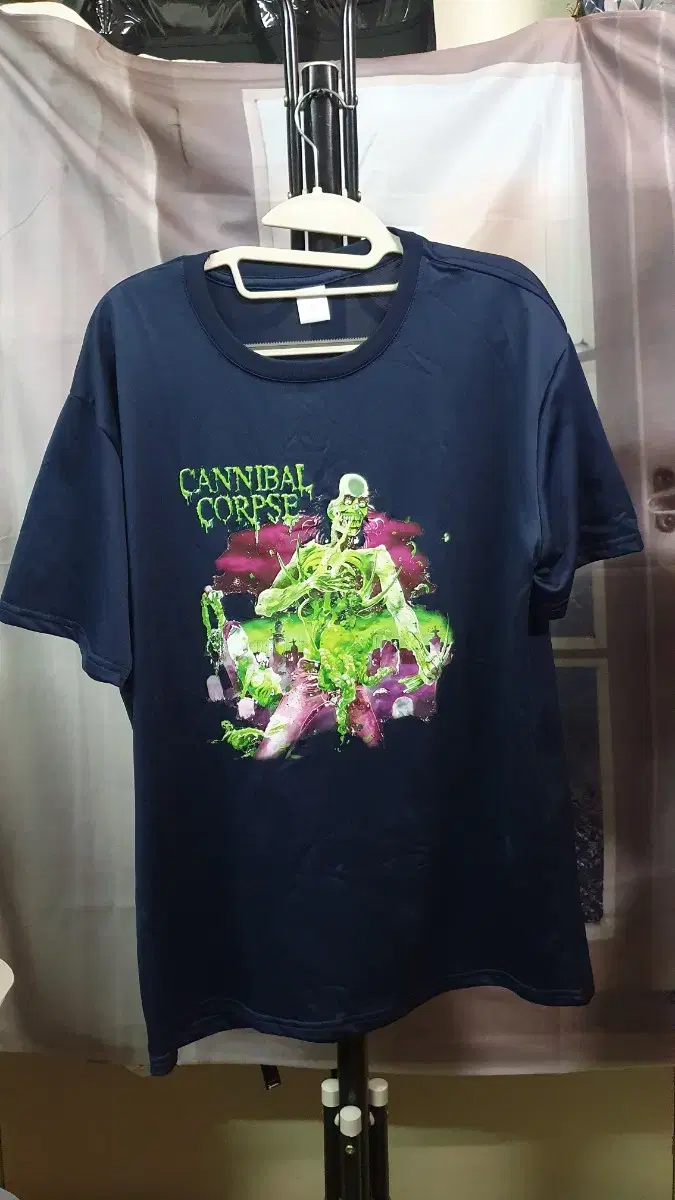 새상품)캐니벌콥스(cannibal corpse)고급형 폴리100 반팔티M